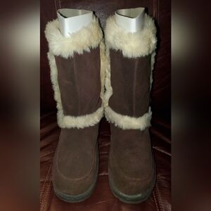 Women's Brown Shearling Boots